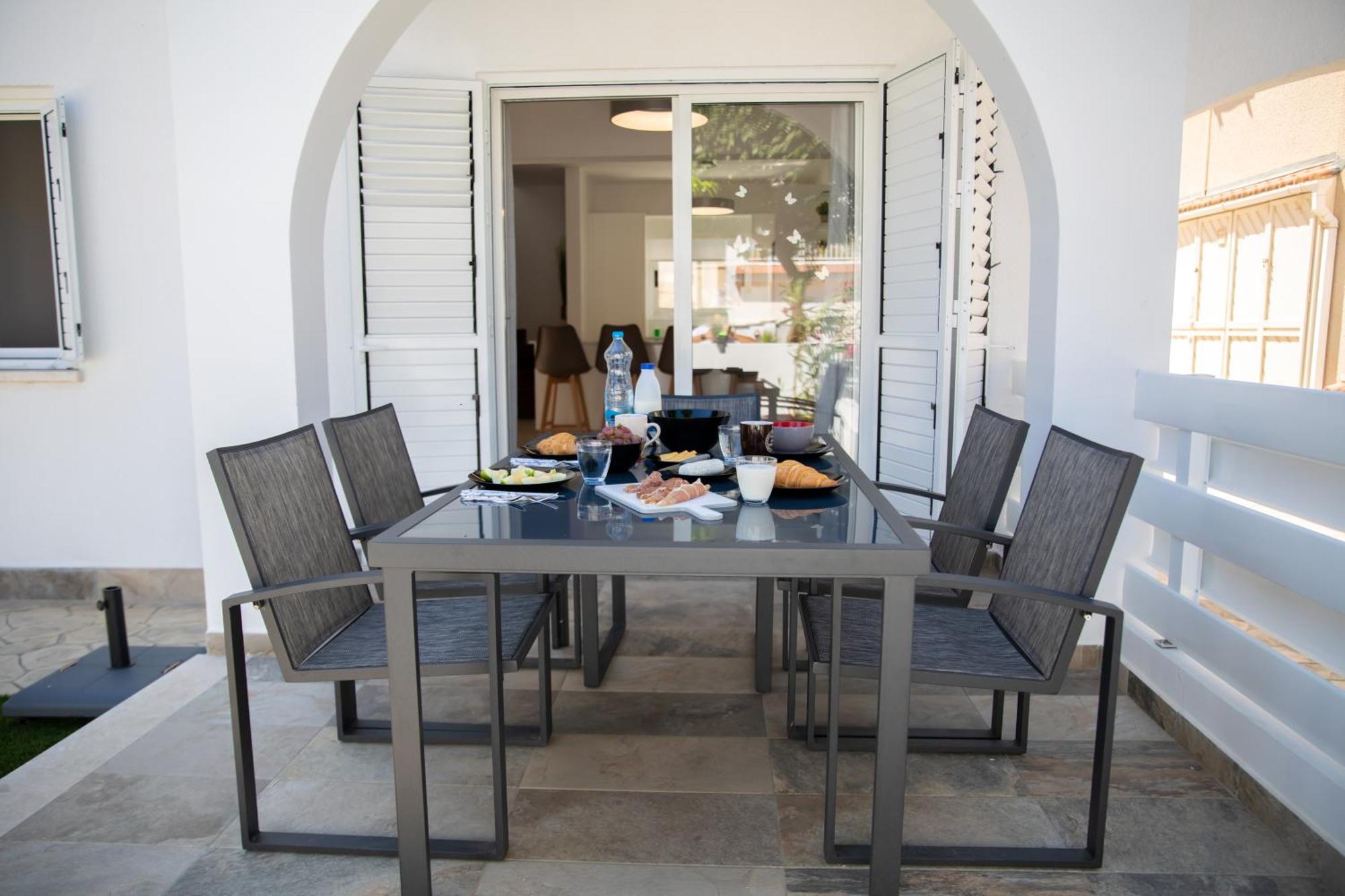 Taheli Riverside Townhouse In Tourist Area